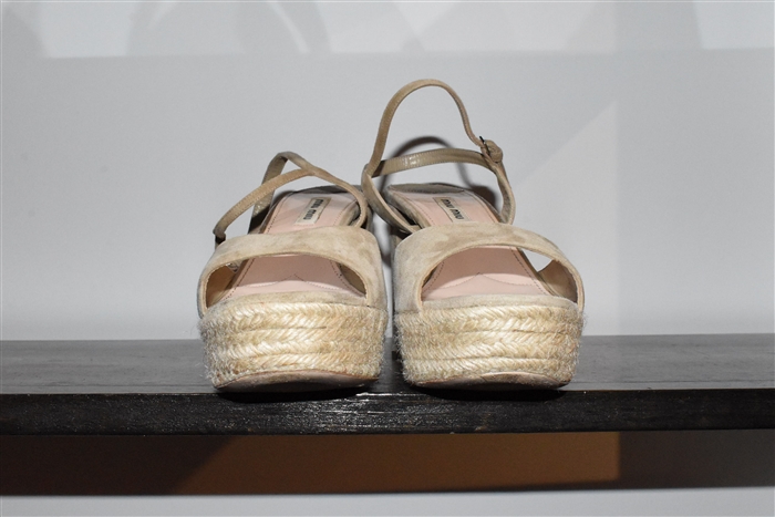 Taupe Miu Miu Sandal, size 10