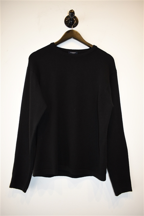 Basic Black Burberry Pullover, size S