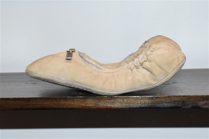 Taupe Loro Piana Slippers, size 9