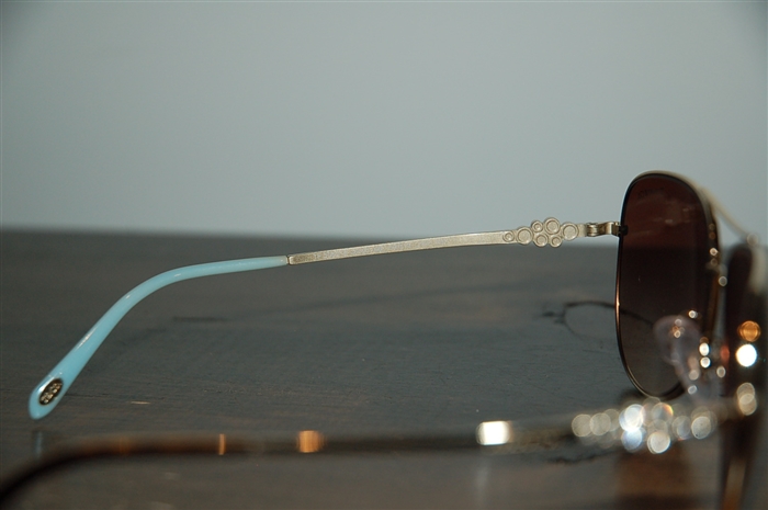 Gold Tiffany & Co Sunglasses, size O/S