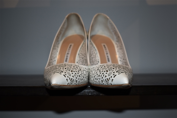 White Leather Manolo Blahnik Pumps, size 9
