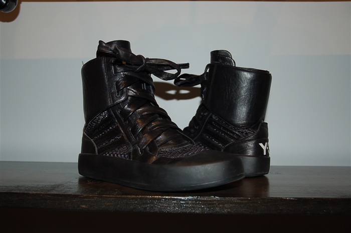 Black Leather Y-3 - Yohji Yamamoto High-Top Sneaker, size 8.5