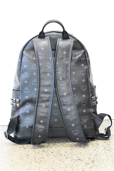 Black Leather MCM Backpack, size L