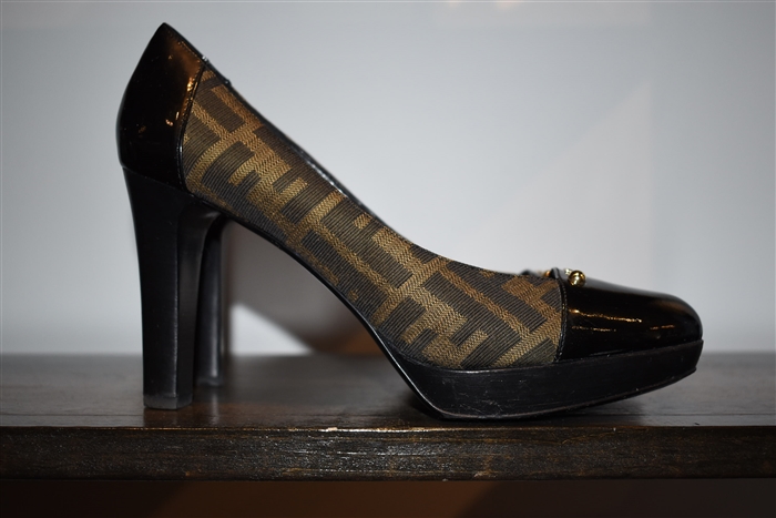 Black & Brown Fendi Pumps, size 9