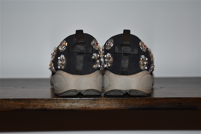 Black Dior Sneaker, size 6