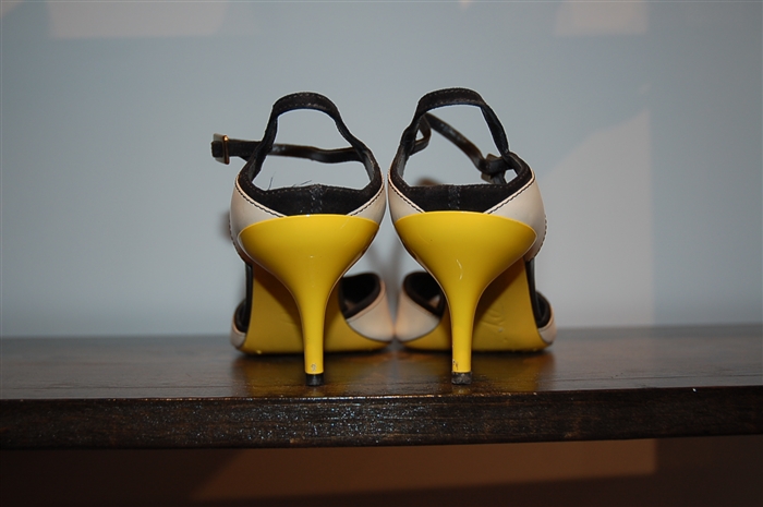 Colour Blocked Roger Vivier Sandal, size 8