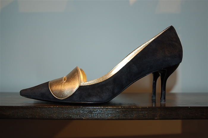 Black & Gold Roger Vivier Pumps, size 8.5