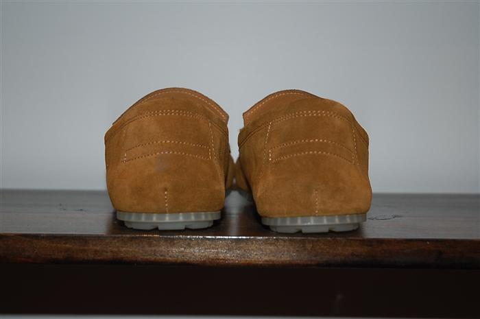 Russet Kenzo Slipper, size 11
