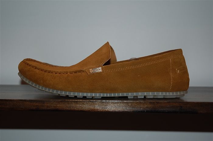 Russet Kenzo Slipper, size 11