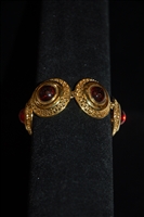 Gold Nina Ricci Bracelet, size O/S