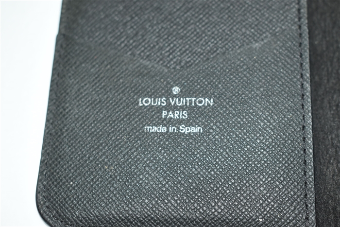 Black Leather Louis Vuitton Phone Case, size O/S