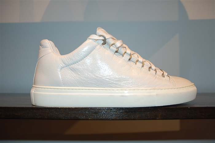 Off-White Balenciaga High-Top Sneakers, size 7