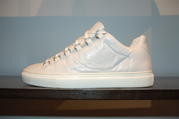 Off-White Balenciaga High-Top Sneakers, size 7