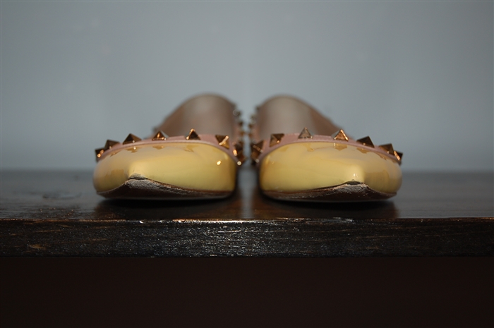 Sunshine Yellow Valentino Flats, size 6.5