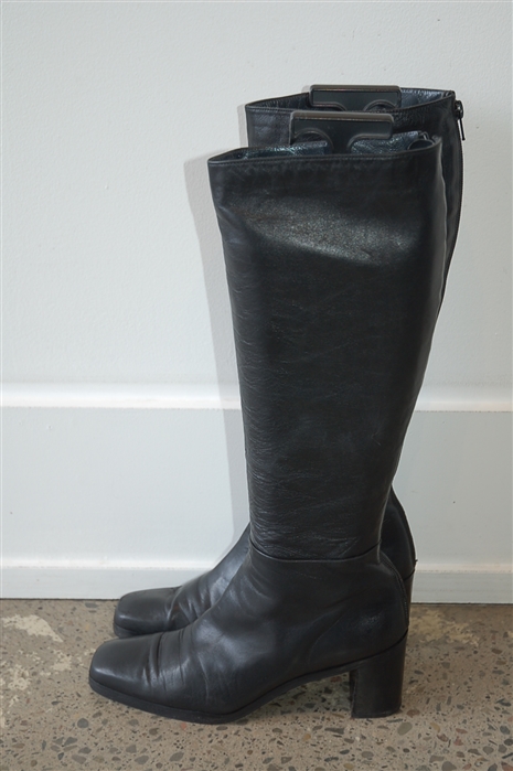 Black Leather Stuart Weitzman Boots, size 7
