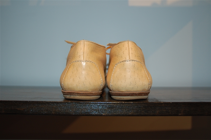 Tan Prada Desert Shoe, size 7.5