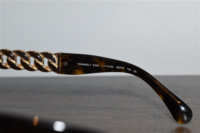 Tortoise Shell Chanel Sunglasses, size O/S