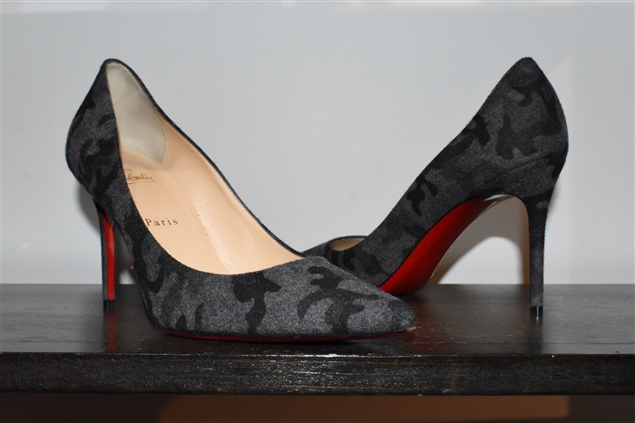 Camouflage Christian Louboutin Pumps, size 10