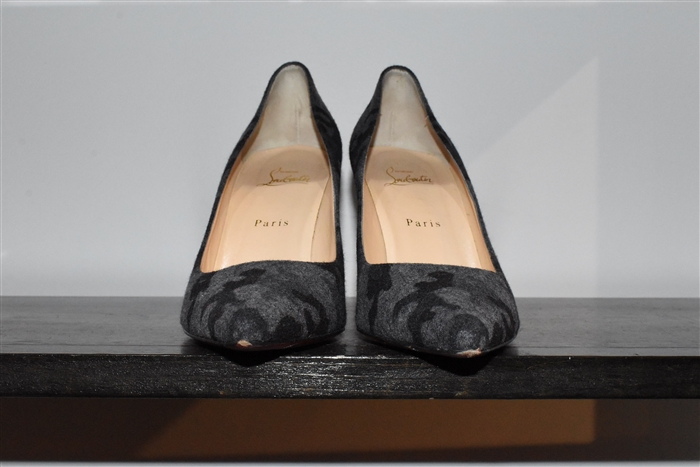 Camouflage Christian Louboutin Pumps, size 10