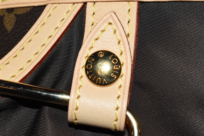 Monogram Louis Vuitton Garment Bag, size L