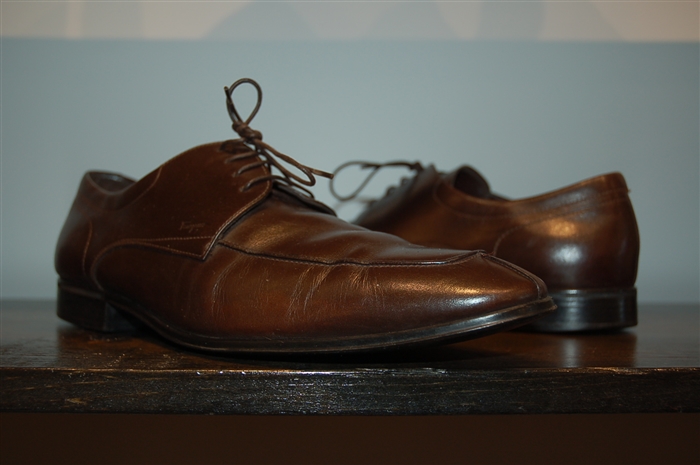Dark Leather Salvatore Ferragamo Derby, size 9.5