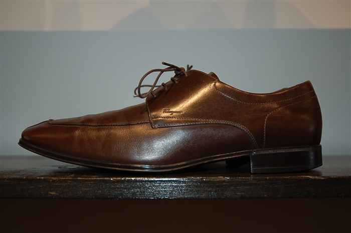 Dark Leather Salvatore Ferragamo Derby, size 9.5