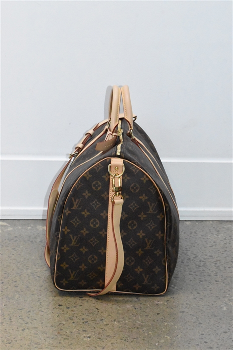 Monogram Louis Vuitton Duffle, size L
