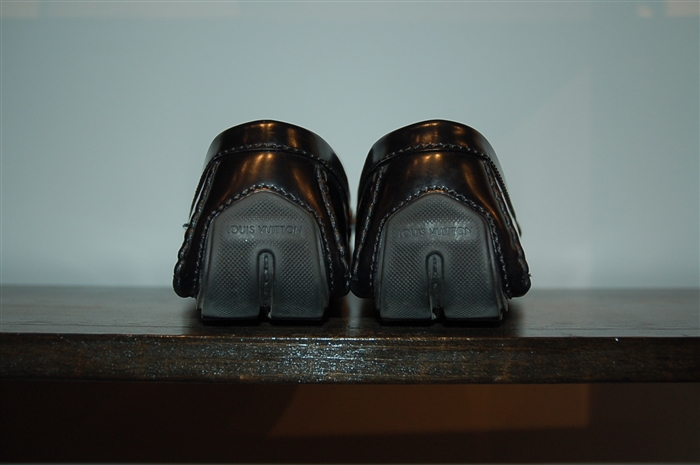 Black Leather Louis Vuitton Moccasin, size 11.5