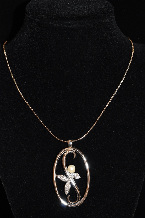 Rhodium Nina Ricci - Vintage Necklace, size O/S