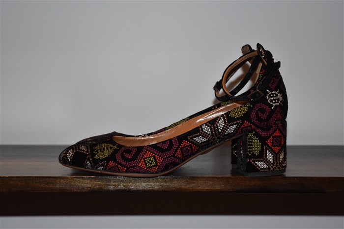 Black Velvet Aquazzura Pumps, size 10