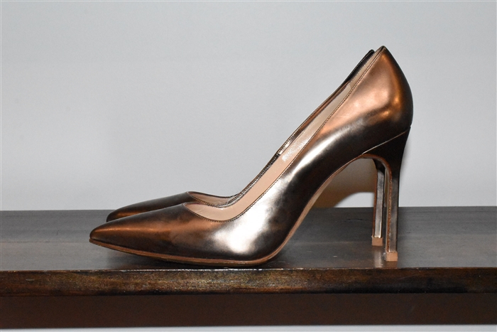 Bronze Manolo Blahnik Pumps, size 8.5