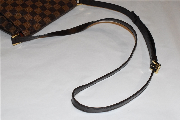 Damier Louis Vuitton Shoulder Bag, size S