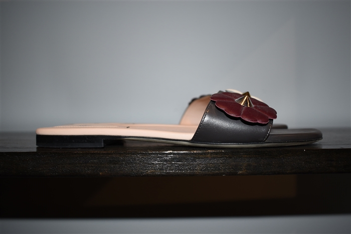 Dark Taupe Fendi Slides, size 8