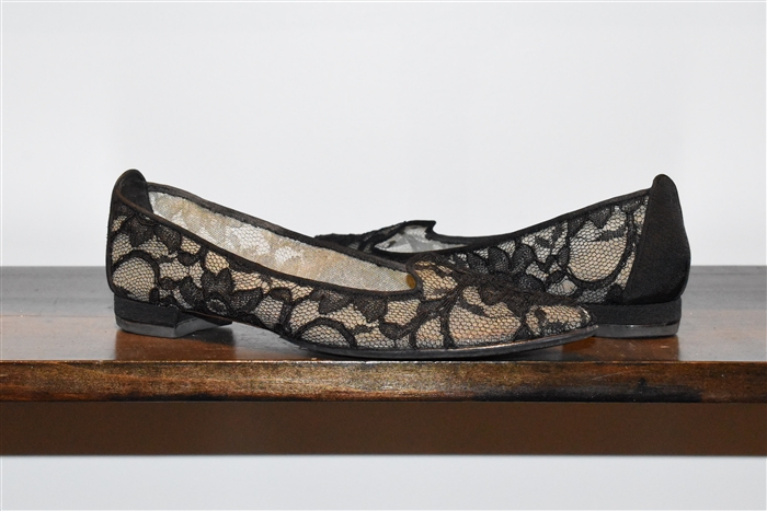 Black Lace Manolo Blahnik Slippers, size 6