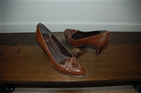 Chocolate Stuart Weitzman Heels, size 6