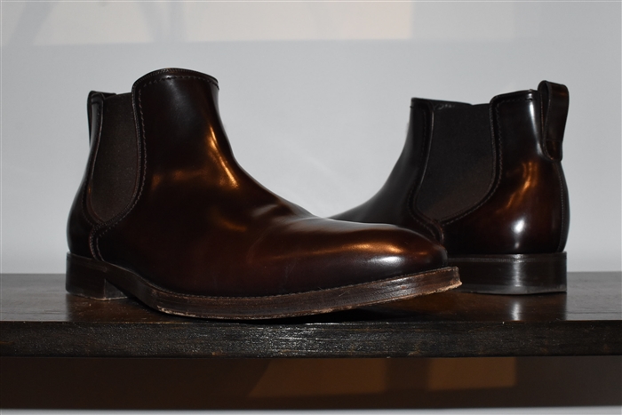 Chestnut Salvatore Ferragamo Chelsea Boots, size 9