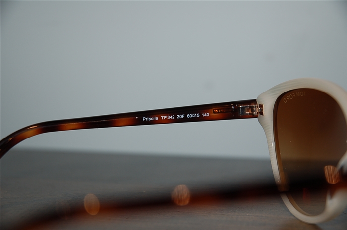 Pearl Tom Ford Sunglasses, size O/S