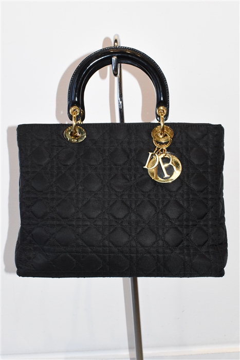 Basic Black Dior Handbag, size M