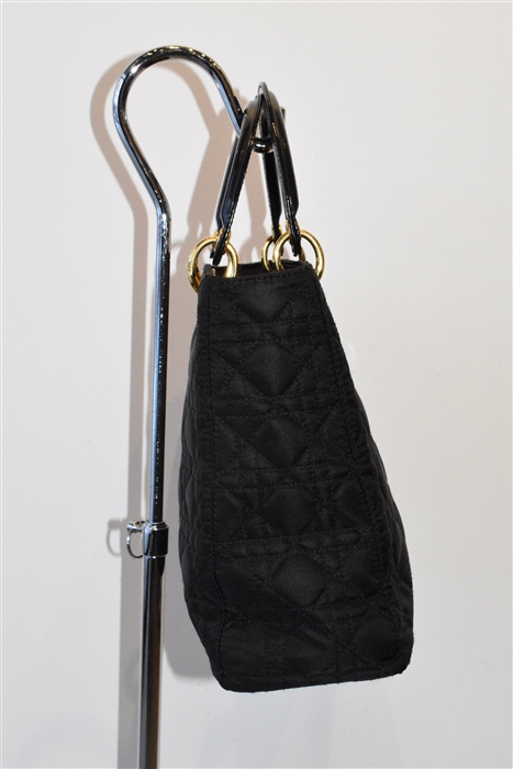 Basic Black Dior Handbag, size M