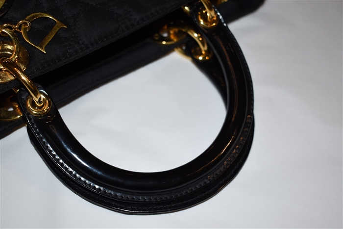 Basic Black Dior Handbag, size M