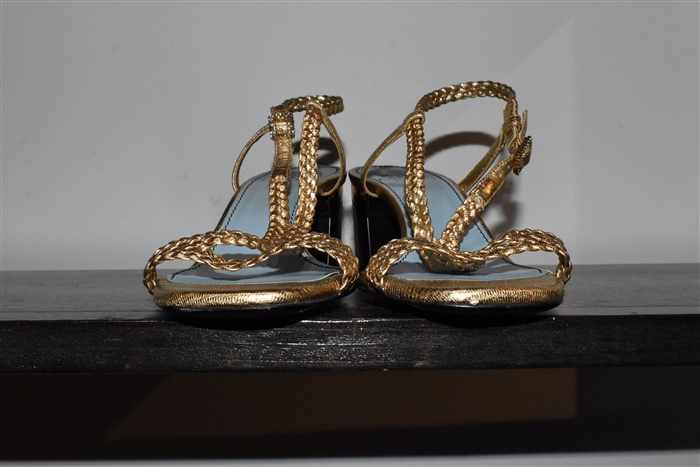 Gold Lanvin Sandal, size 7