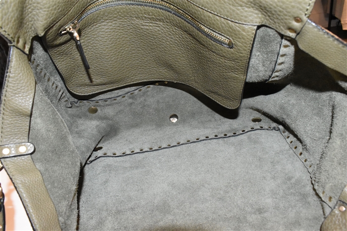 Olive Valentino Tote, size M