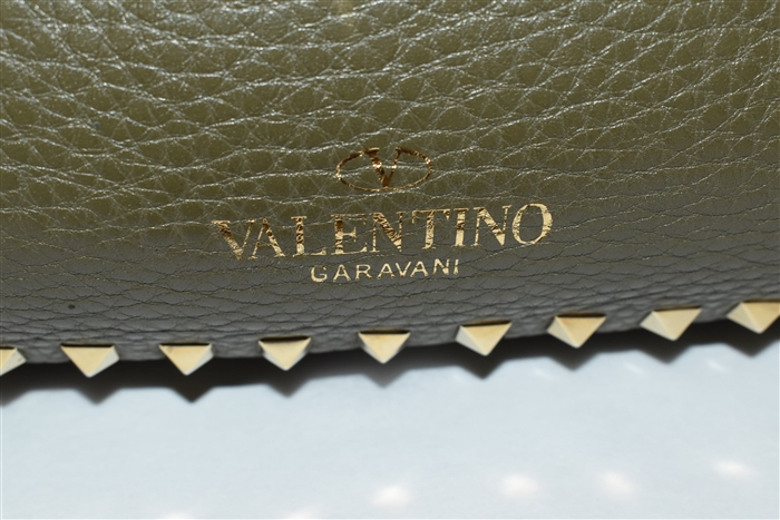Olive Valentino Tote, size M