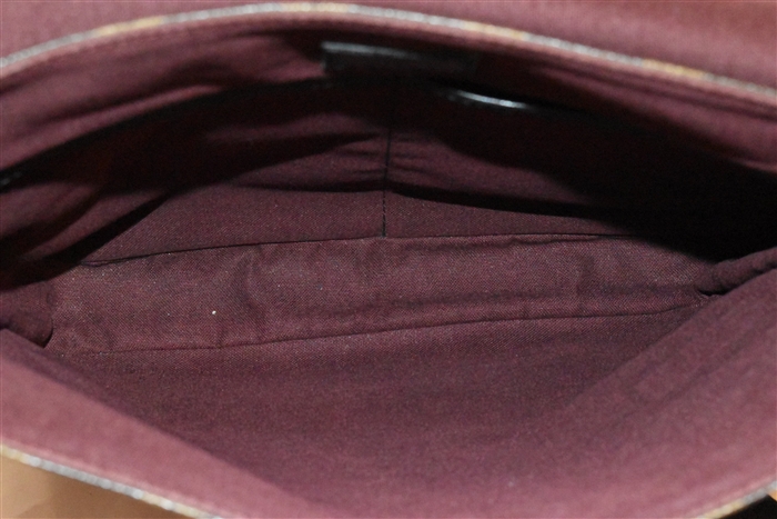 Monogram Louis Vuitton Messenger, size M