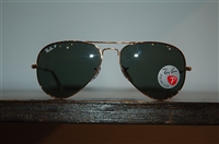 Gold Ray Ban Sunglasses, size O/S