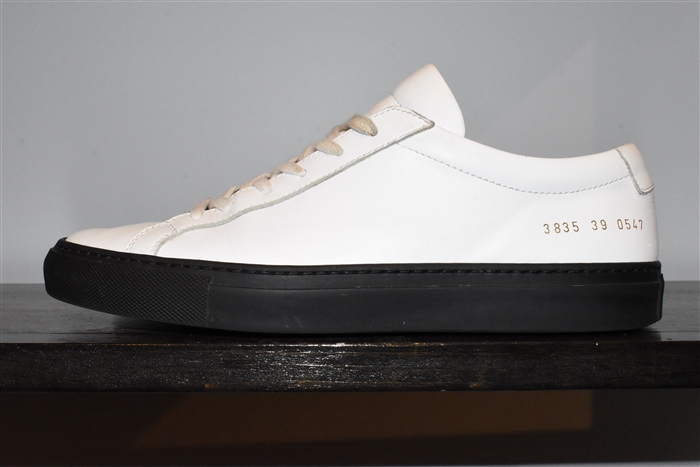 White Leather Common Projects Sneaker, size 9