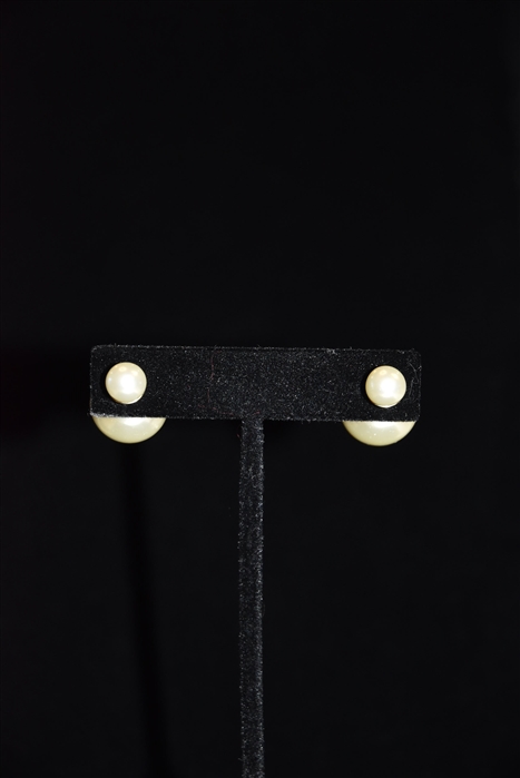 Pearl Dior Earrings, size O/S