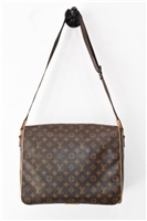 Monogram Louis Vuitton Messenger, size L