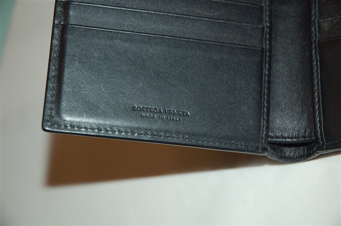 Black Leather Bottega Veneta Wallet, size O/S