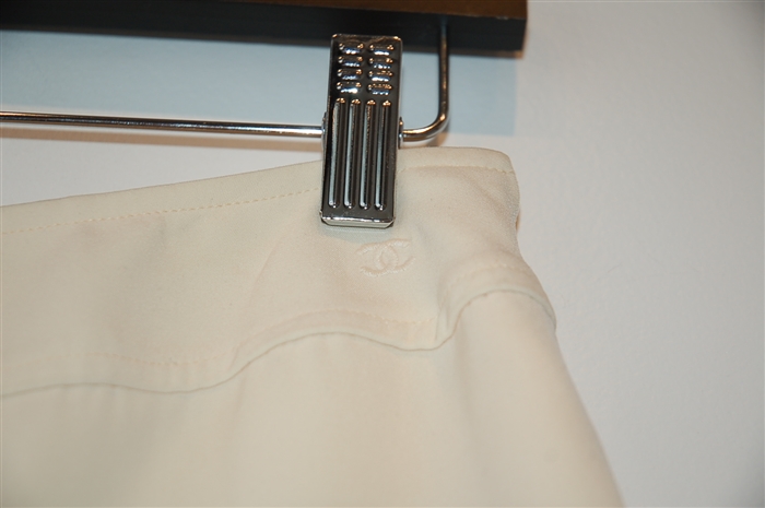 Cream Chanel Trousers, size 8